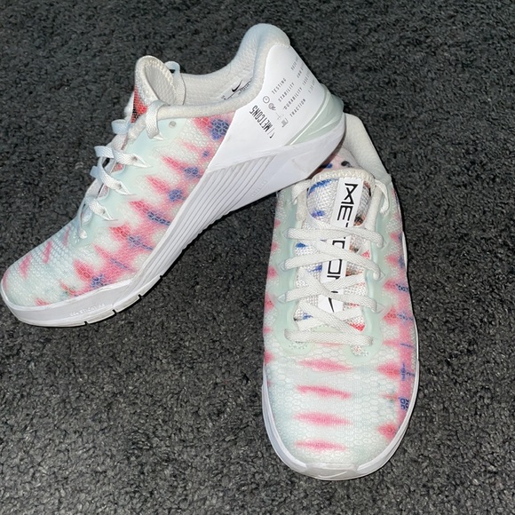nike metcon 5 tie dye